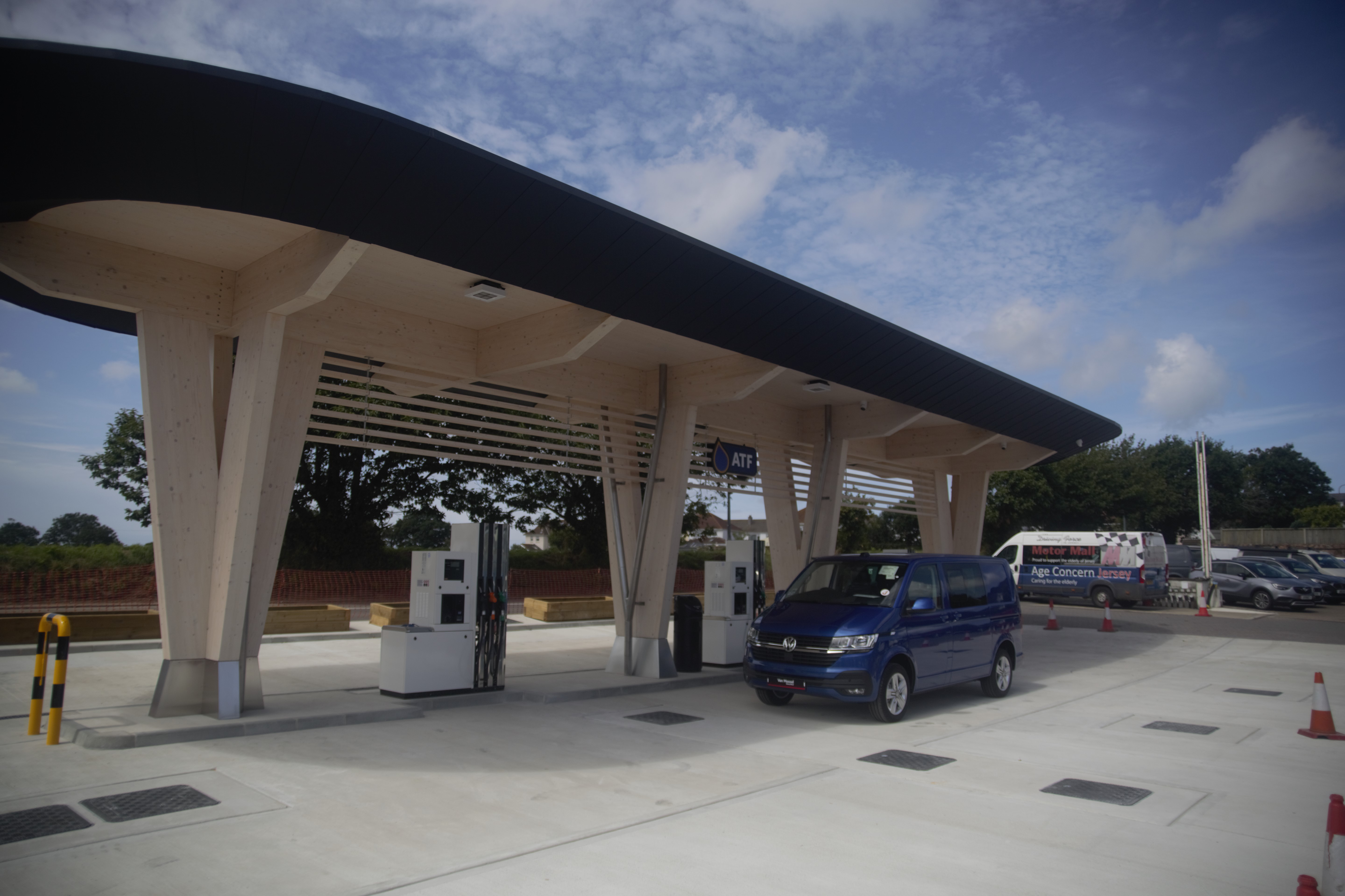 Image of a petrol filling station forecourt